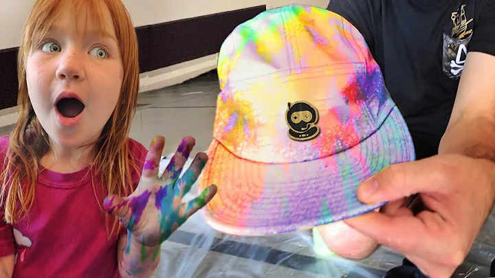 Adley & Niko Learn to Tie-Dye   Making Rainbow clo...