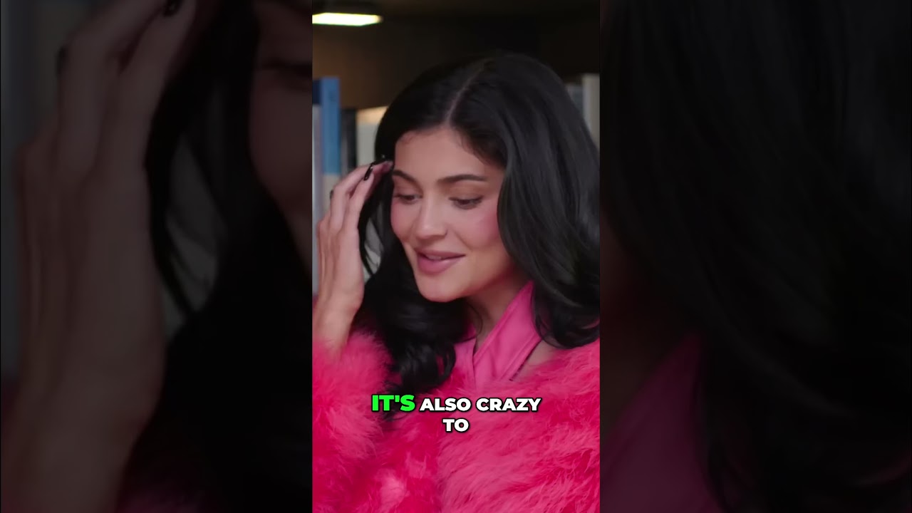 Someone STOLE Kylie Jenner’s iconic dress?! 😳💔 