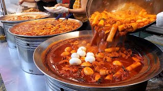 Популярный Закусочный Магазин На Традиционном Рынке - Корейская Уличная Еда