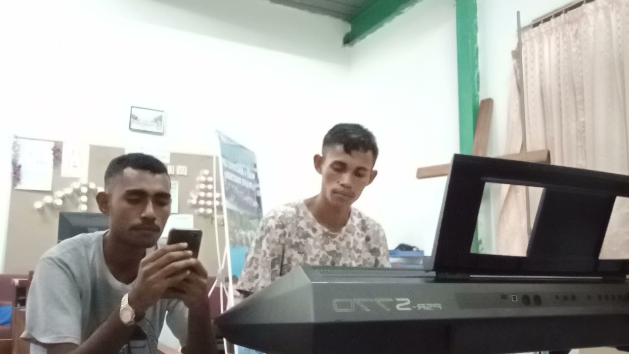 Tulun Mai Hau Atu Fiar Nafatin Ba Nai 🙏( Cover: Apoly 🎤🎙️🎵 ) “ Keyboard”: Sico Lopo 🎹