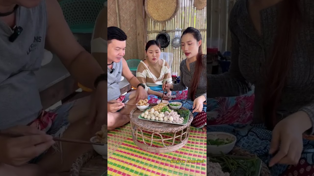 ก๋วยเตี๋ยวแห้งคลุกซอส