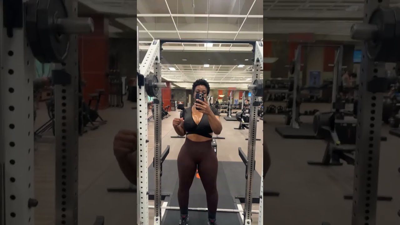 5’10/219 Pounds! Mom of Twins via C-Section