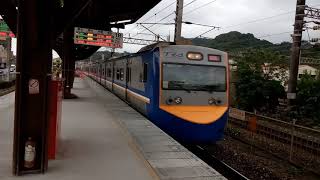 臺鐵1202次區間車(EMU735/736)南樹林站進站+出站 | Taiwan Railway | 粘粘的鐵道攝影