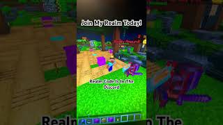Realm Code is in the discord: R5ZQszAtXw  #shorts #gaming #bedrockrealm #minecraft #realms #smp