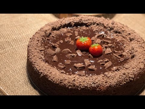 فيديو: كعكة الشوكولاتة بالبندق مع 