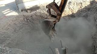 Compelet The Main Hole With JCB(3CX)