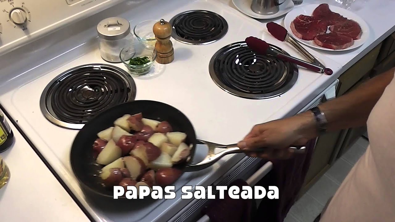 Papas Salteadas, Patatas salteadas - YouTube