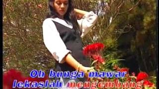 Tetty Kadi - 09a - Bunga Mawar