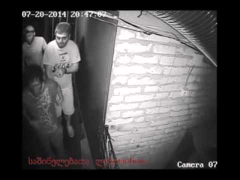 შეშლილი ჯონი საშინელებათა ლაბირინთში