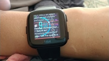 How do I fix Fitbit Versa screen problems?