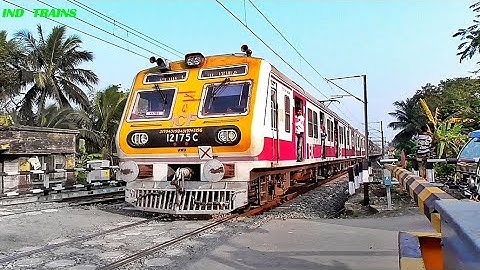 Furious Speedy New ICF Medha EMU & Old Model EMU Train Skip busy Railgate back to back | ER
