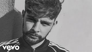 Video-Miniaturansicht von „Tom Grennan - This Is the Age (Official Audio)“