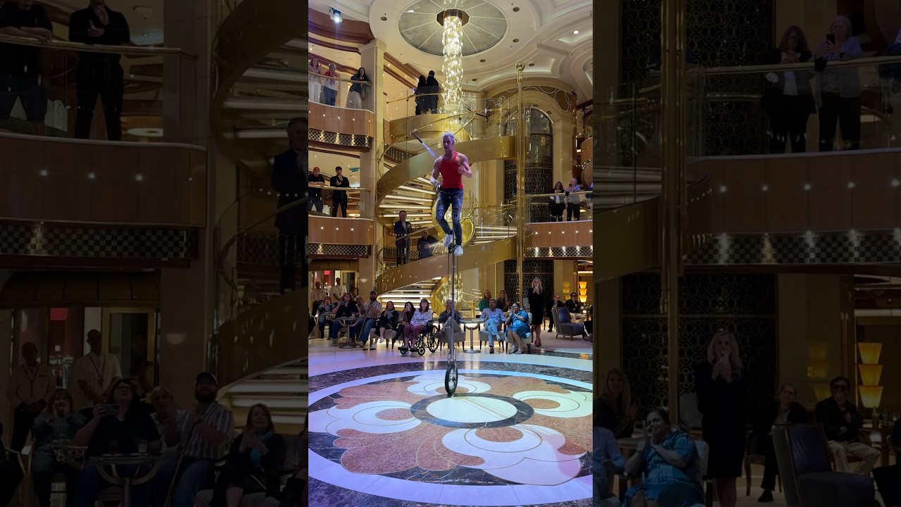 The Mighty Quinn - Piazza Pop Up Show - Royal Princess