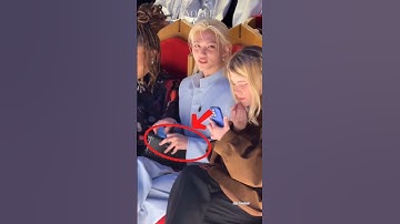 Felix stuffs his Samsung Galaxy into a lv bag ✨🤭 the bag fits his #felix #straykids ᴄʀ.ᴠᴏɢᴜᴇ