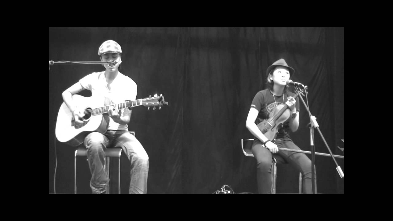 Zsa+Claire Crash into Me YouTube