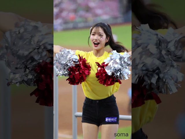 태희는 ~~~~ 오늘도 웃는다 #김태희 #김태희치어리더  #치어리더 #cheerleader #야구 #lg트윈스 #잠실야구장