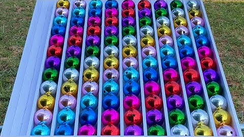 pro player is solving color ball sort game match very smooth
