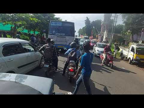 ksrtcയുടെ നടുറോഡിലെ തന്തയില്ലായ്മ.. കോട്ടയം മറിയപ്പള്ളി ജംഗ്ഷൻ.