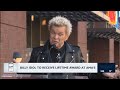 Buzz Report: Billy Idol to receive lifetime award at AMA's