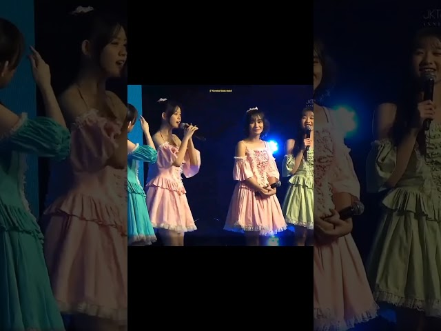 MOMEN FREYA LOMPAT TERBANG #freya #jkt48 #shorts class=