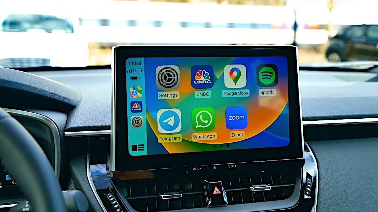 Toyota Apple CarPlay - Compatible Models & Setup Guide