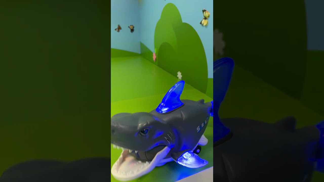 Dancing Shark and Funny Face Kid The Best Toy Duo Ever! #toys4you #shorts