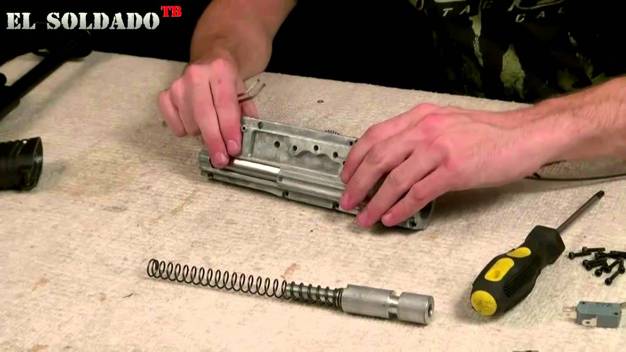 EL SOLDADO TV.  Разборка и сборка пулемёта A&K M249 Para