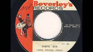 Video thumbnail of "The Pioneers - Samfie Man"
