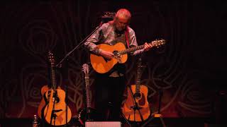 Video thumbnail of "Beppe Gambetta Acoustic Night 18: La Cattiva Strada"