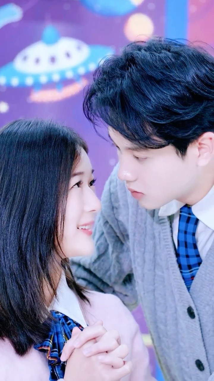 chi♡ Best Birthday Gifts? Money, Love and Him! 😳❤️#linhchihihi