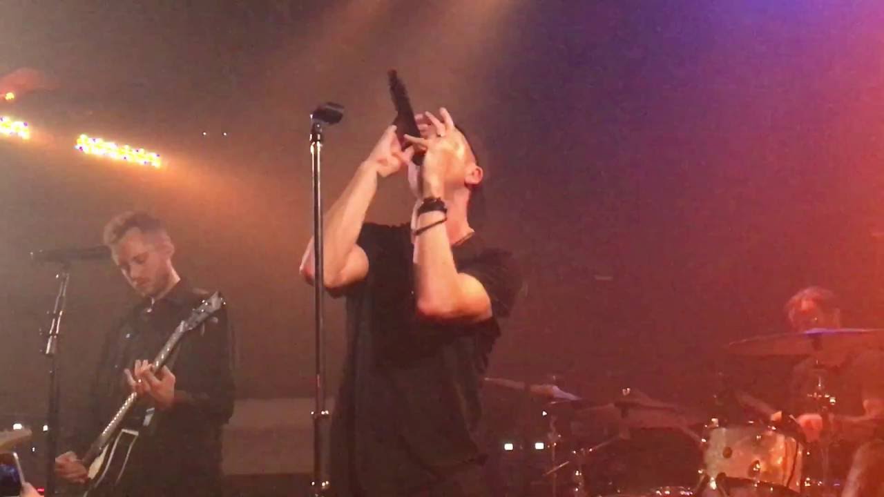 Let's Hurt Tonight - OneRepublic Live at the Troubadour
