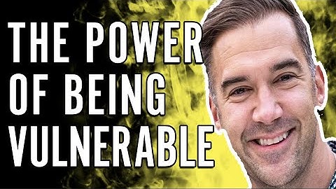 Embracing Vulnerability & Redefining Masculinity w/ Lewis Howes