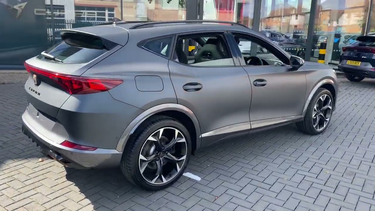 CUPRA Formentor VZ2 e-hybrid Matte Magnetic Grey 