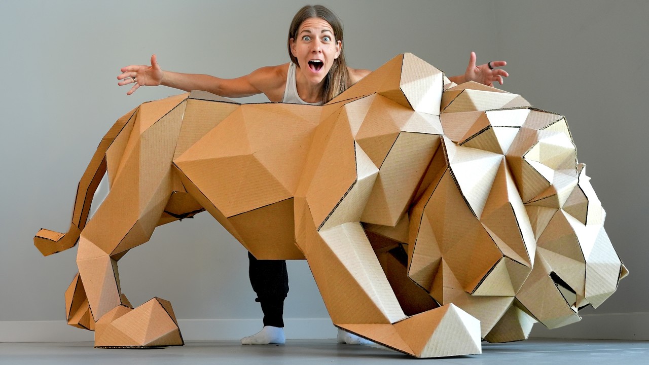 I Make a LIFE-SIZE LION from TRASH