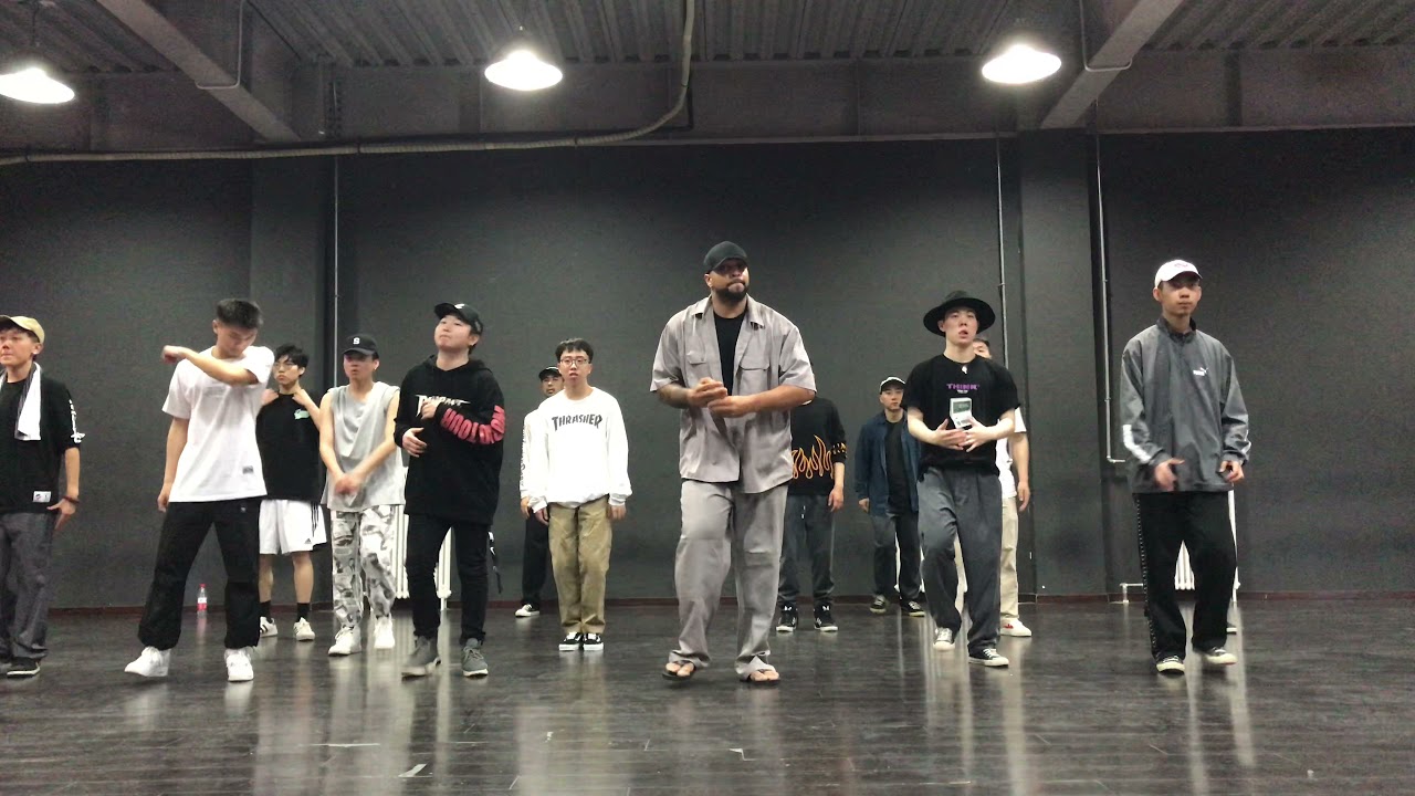 Stockos POPPING BOOG  ROUTINE