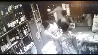 ALLU ARJUN BUYING WINE AT GOA   | CCTV FOOTAGE |  😃😁😆😆😆😆😆😆😆😆 screenshot 3