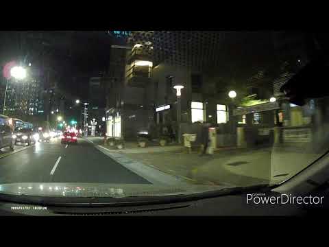 堤頂大道內車道右轉
