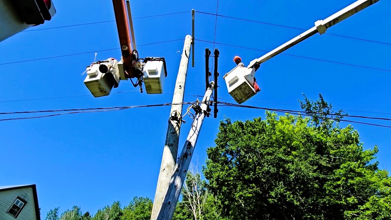 Replacing a Power Pole - Start to Finish!