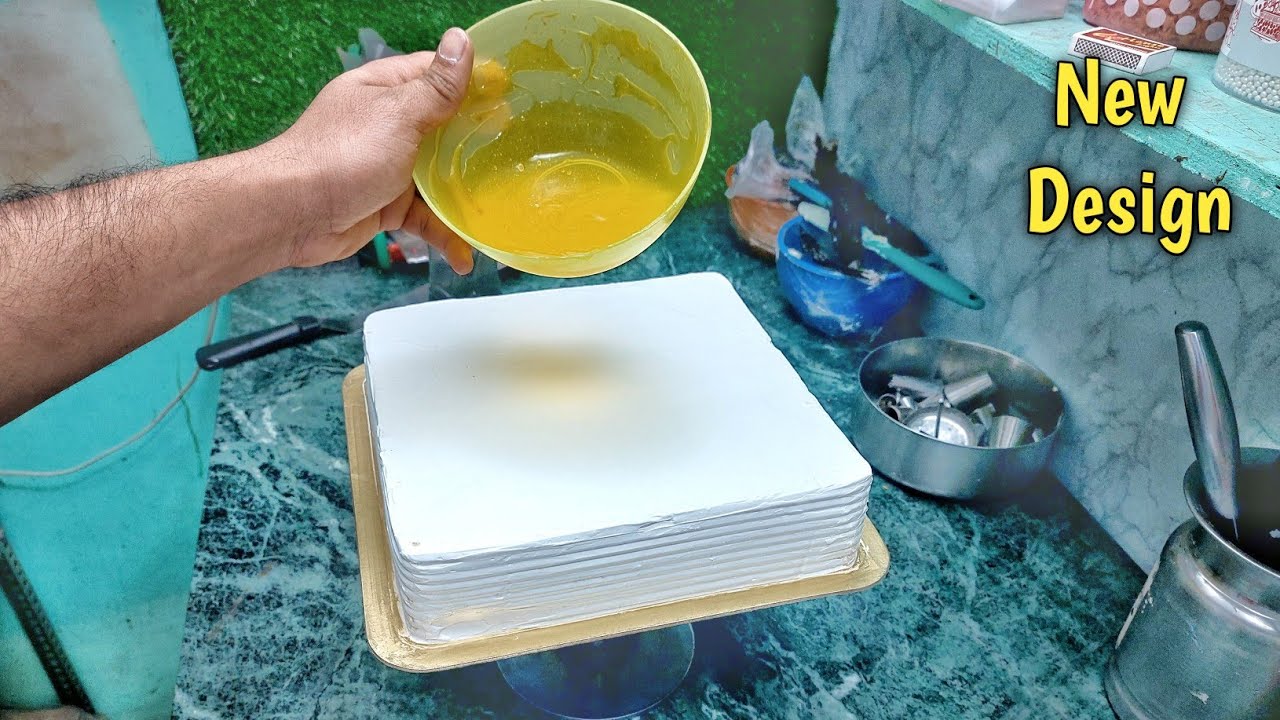 आज बनाते है केक की नयी डिजाइन | 1.5 kg pineapple square cake | chef nitin