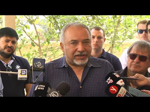 וִידֵאוֹ: שר הביטחון הישראלי אגבידור ליברמן