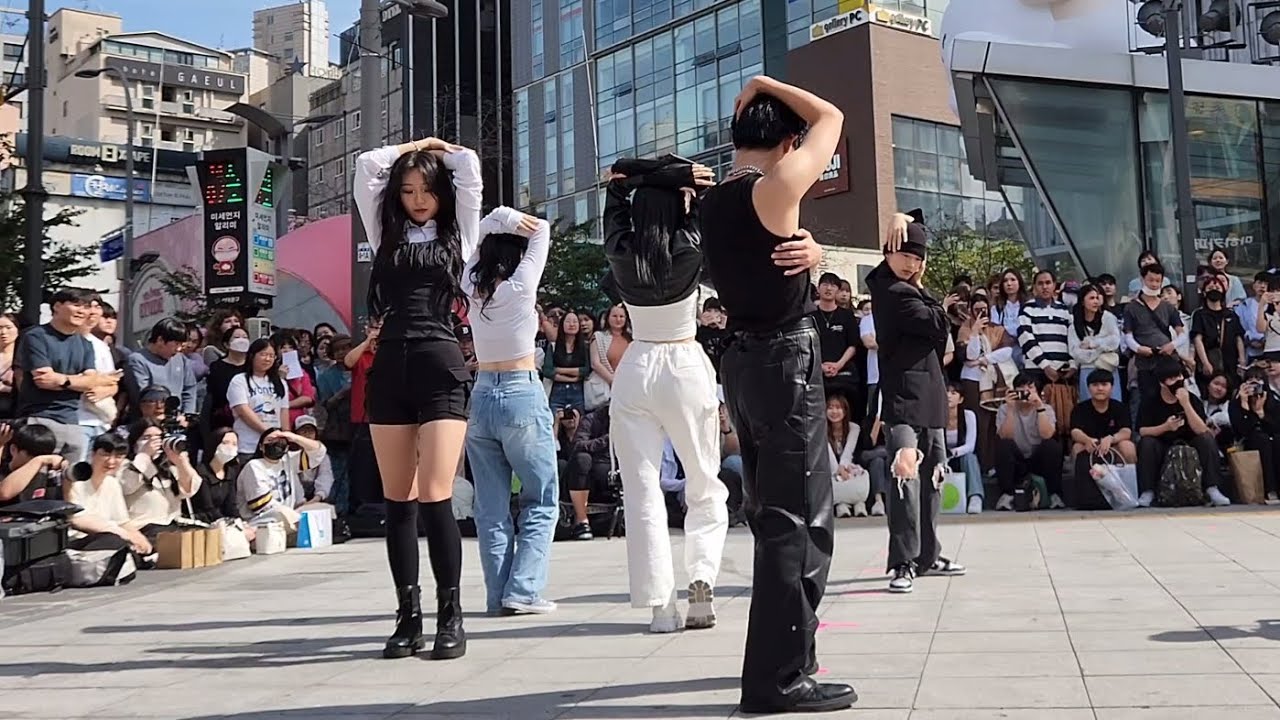 230923 ARTBEAT 아트비트 신촌스타광장 버스킹  전소미(jeon somi) - 패스트 포워드(fast forward) SIDE CAM