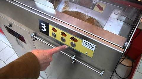 (Ordinary) bread slicing machine in germany