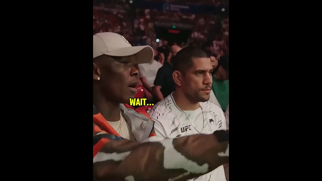 Единственный человек, благодаря которому Алекс Перейра улыбнулся в камеру 😄 