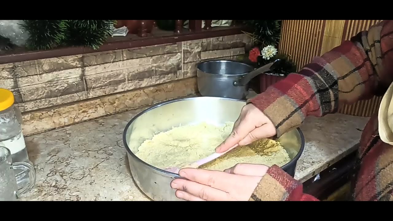 لرمضان احفظيها 🌛و بمقادير مظبوطه هتعمليها 👍🏻البسبوسة بكل سهولة😋