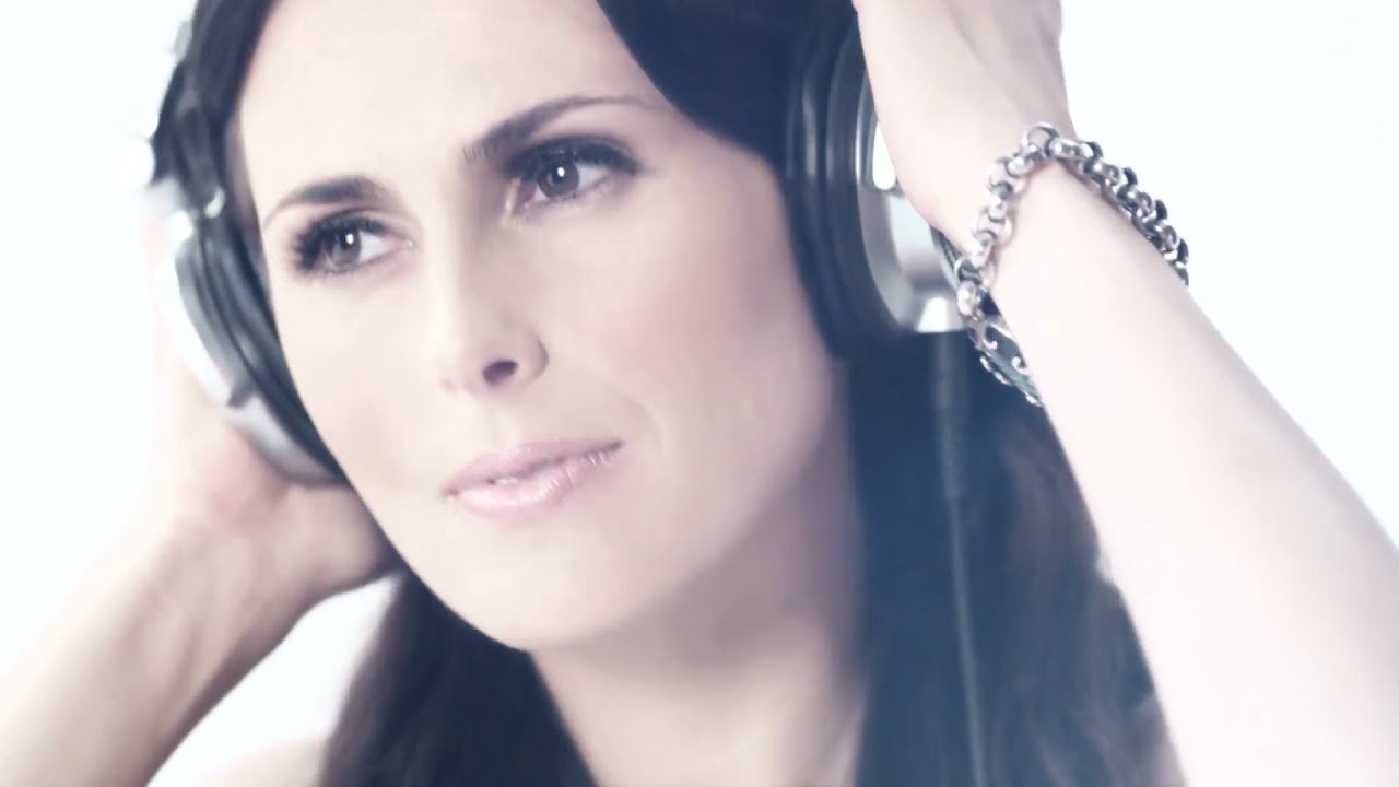 Armin Van Buuren ft. Sharon Den