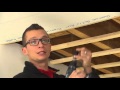 Hoe een gyprocplafond op houten lattenrooster plaatsten