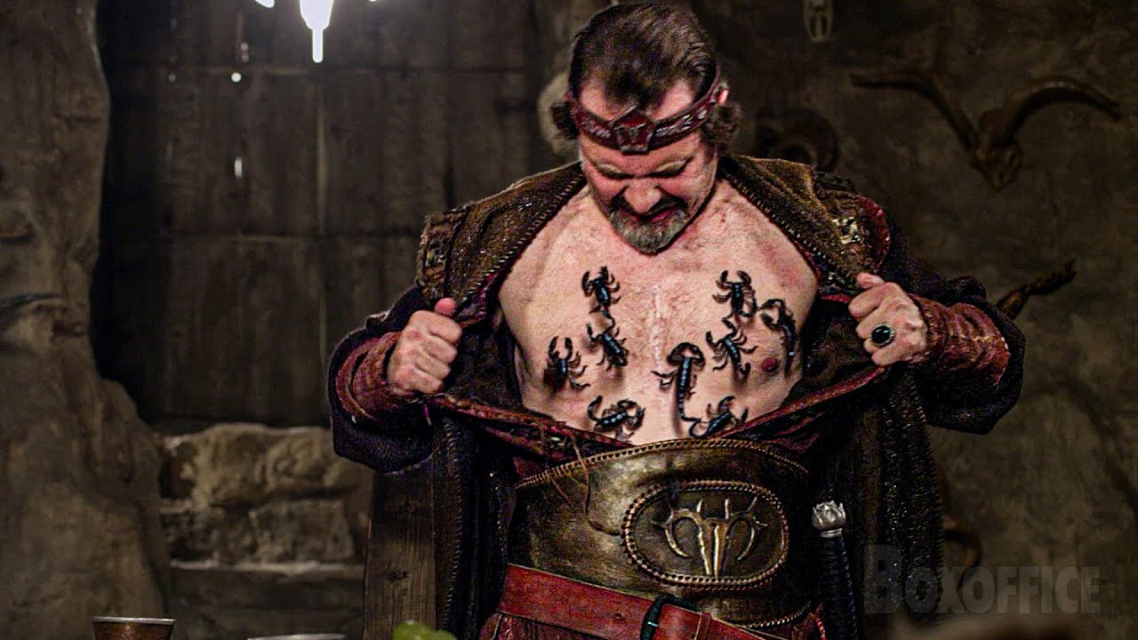 Scorpions attack!! | The Scorpion King 4 | CLIP