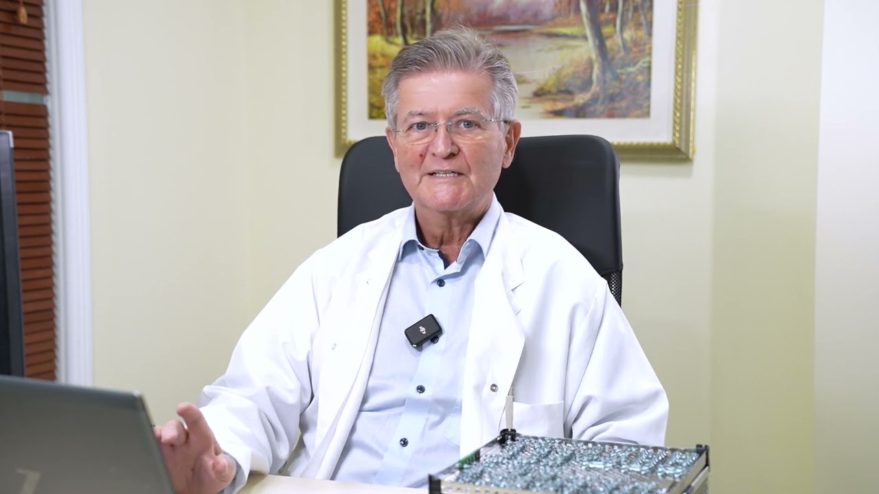 Pacientët me deformime të këmbëve, ecin pa dhimbje falë implanteve speciale të Prof.Orthner