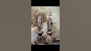 Chào ngày mới cả nhà với 2 sản phẩm cụ đạt ma khất thực đươc chế tác trên chất liệu gỗ trắc cũ