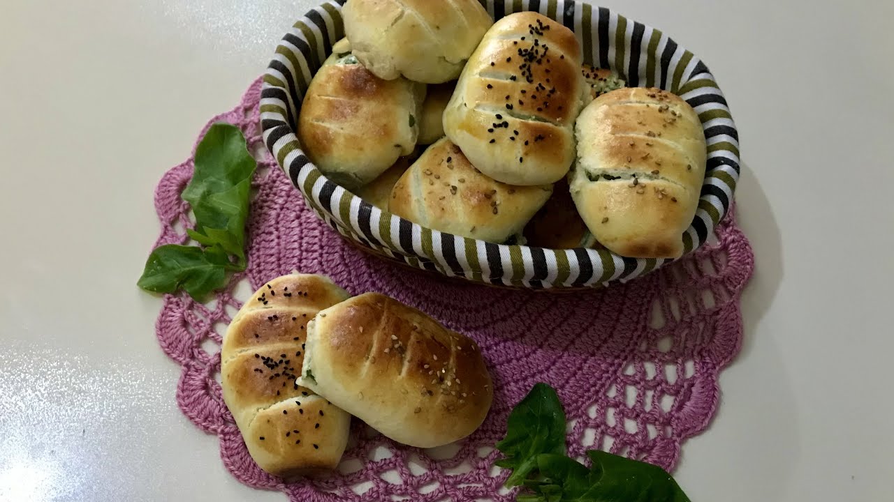 ئیشی ھەویر بە پەنیر و کەرەوز ، زۆر ئاسان و خۆشە بەتایبەتی بۆ کاتی برسیەتی / فطائر بالجبنة طيبة وشهية